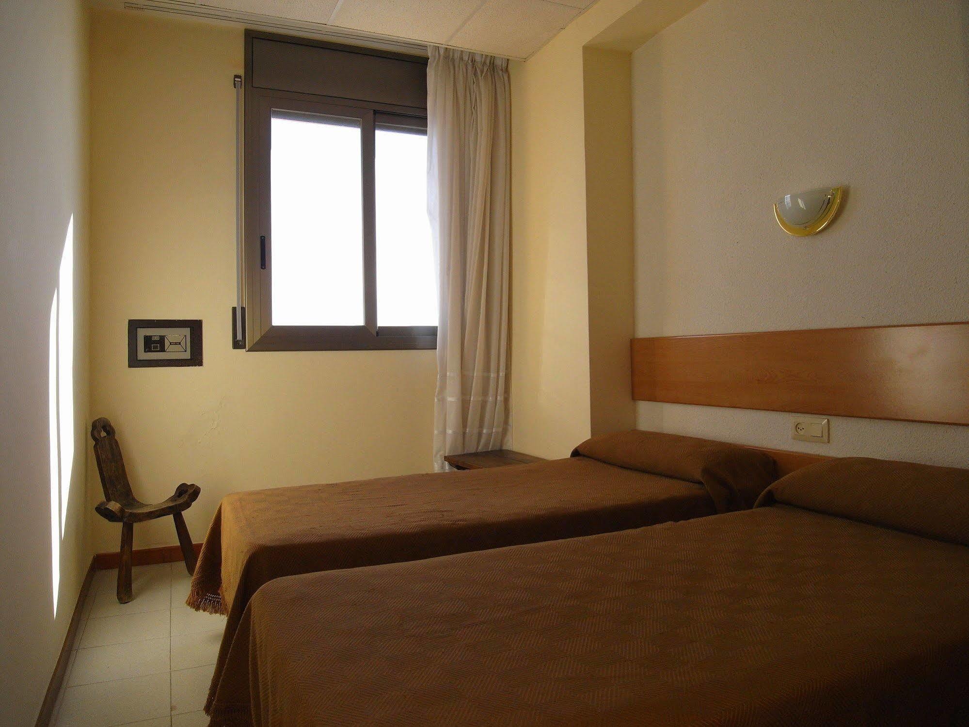 Apartamentos Elvira Blanes Exterior photo